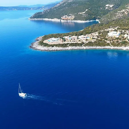 Iris Lefkada - Marine With Private Sea Access *
