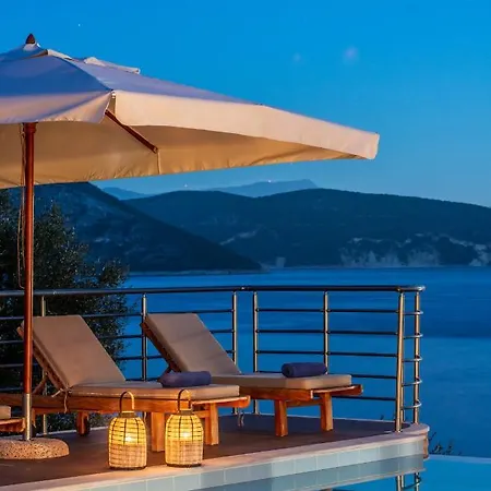 Iris Lefkada - Marine With Private Sea Access