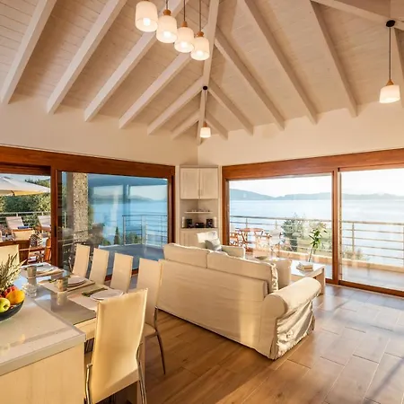 Iris Lefkada - Marine With Private Sea Access Villa Sivota