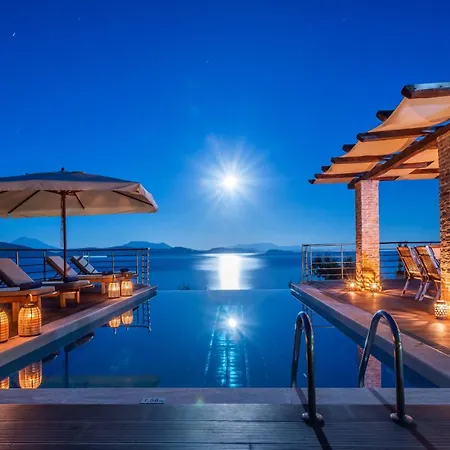 Iris Lefkada - Marine With Private Sea Access シヴォタ