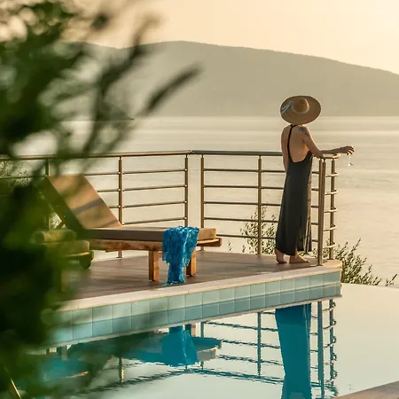 Iris Lefkada - Marine With Private Sea Access *