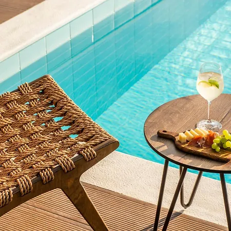 Villa Seafront Marine With Private Sea Access - Iris Lefkada