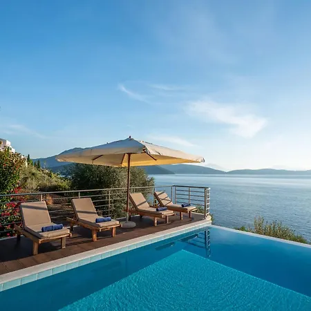 Iris Lefkada - Marine With Private Sea Access