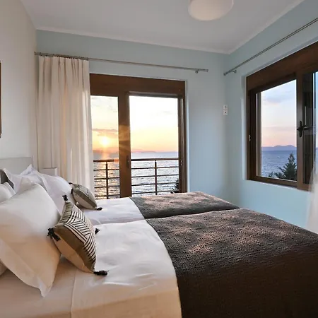 Seafront Marine With Private Sea Access - Iris Lefkada Sivota (Lefkada)