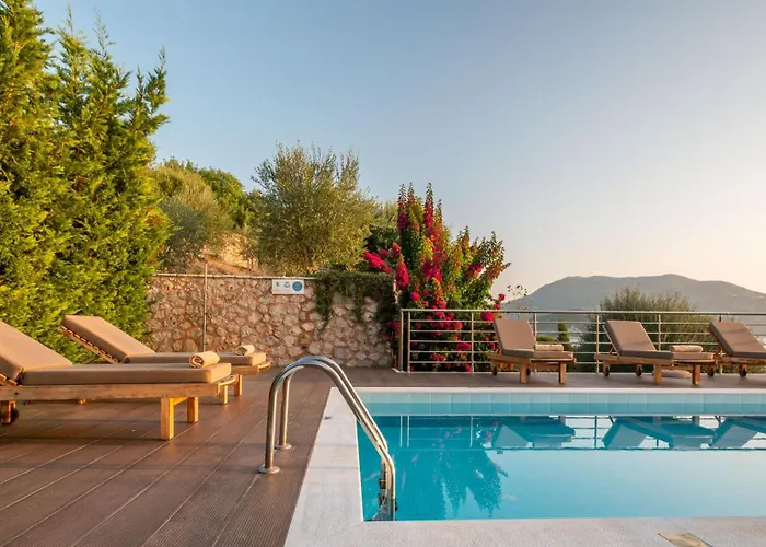 Seafront Marine With Private Sea Access - Iris Lefkada וילה *