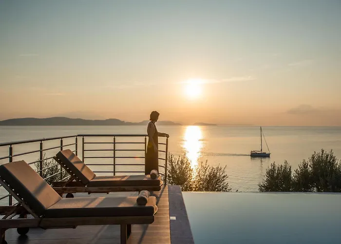 Seafront Marine With Private Sea Access - Iris Lefkada *