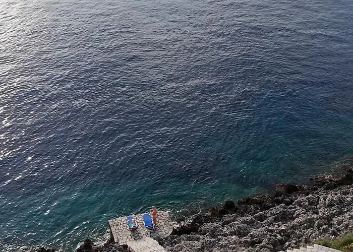 וילה Seafront Marine With Private Sea Access - Iris Lefkada *