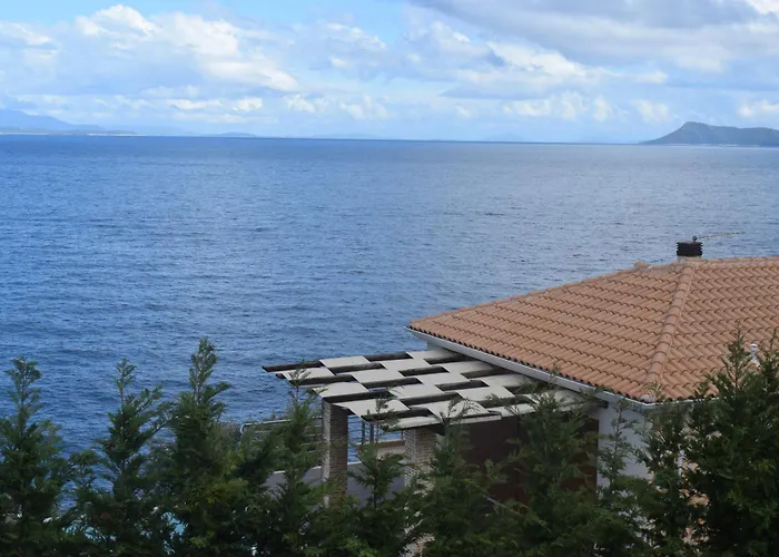 Seafront Marine With Private Sea Access - Iris Lefkada *